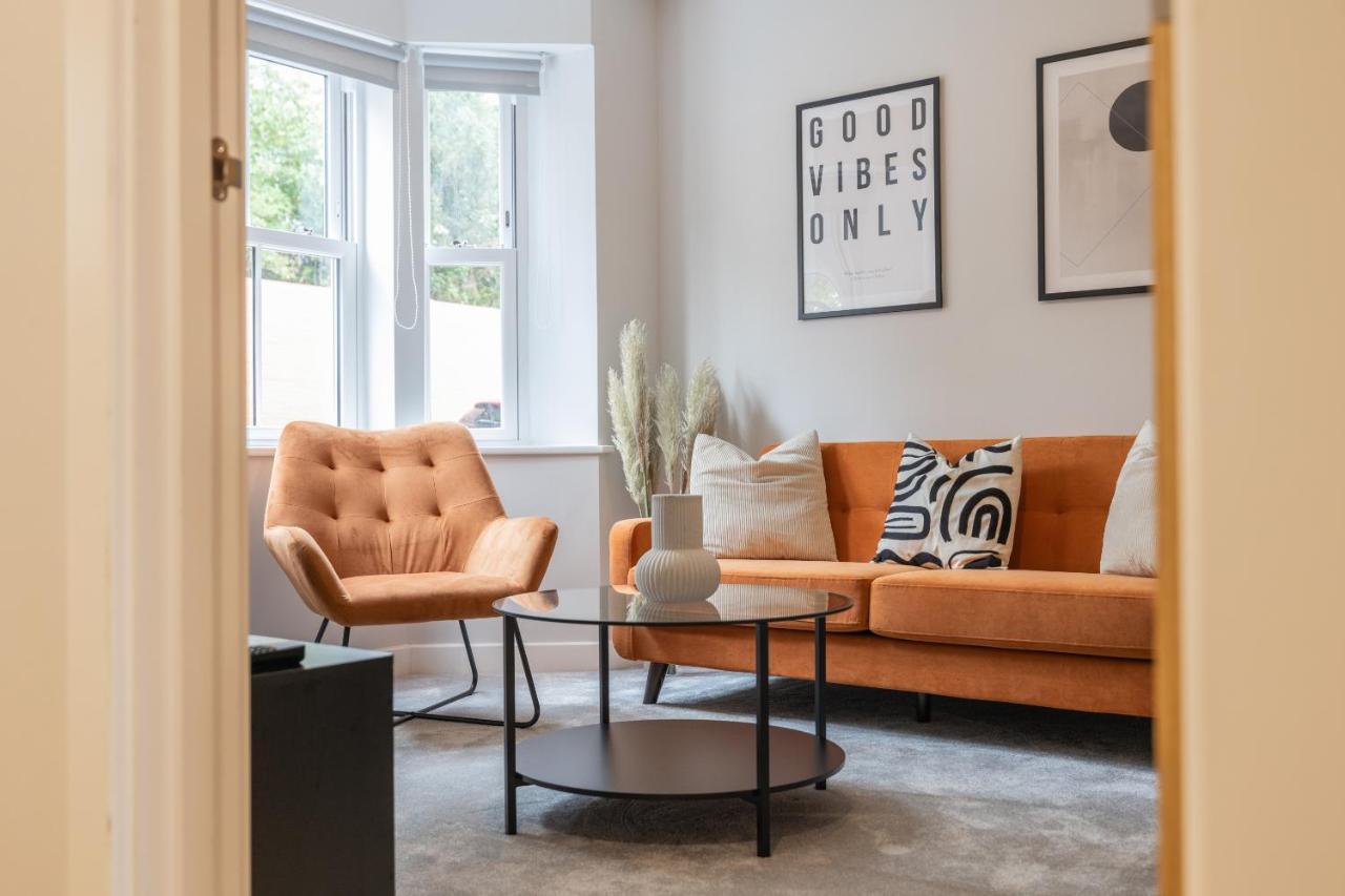 Park House, Private Garage And Parking Holiday home Coventry